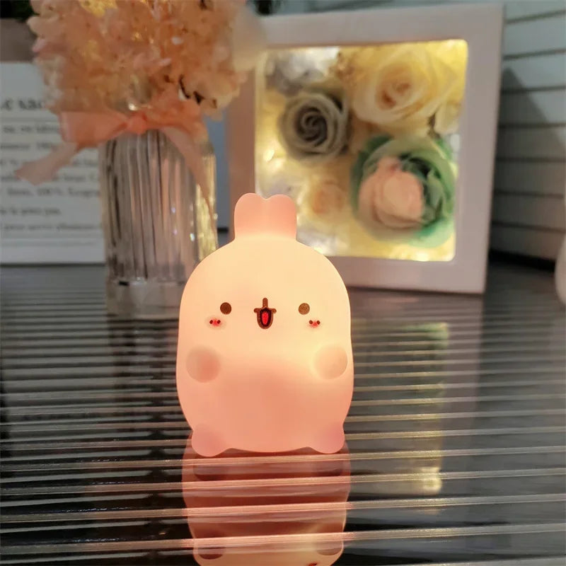 Luz Nocturna Conejito LED – Lámpara Decorativa de Mesa sin Cable | Atmosfera Suave para Dormitorio o Regalo Especial