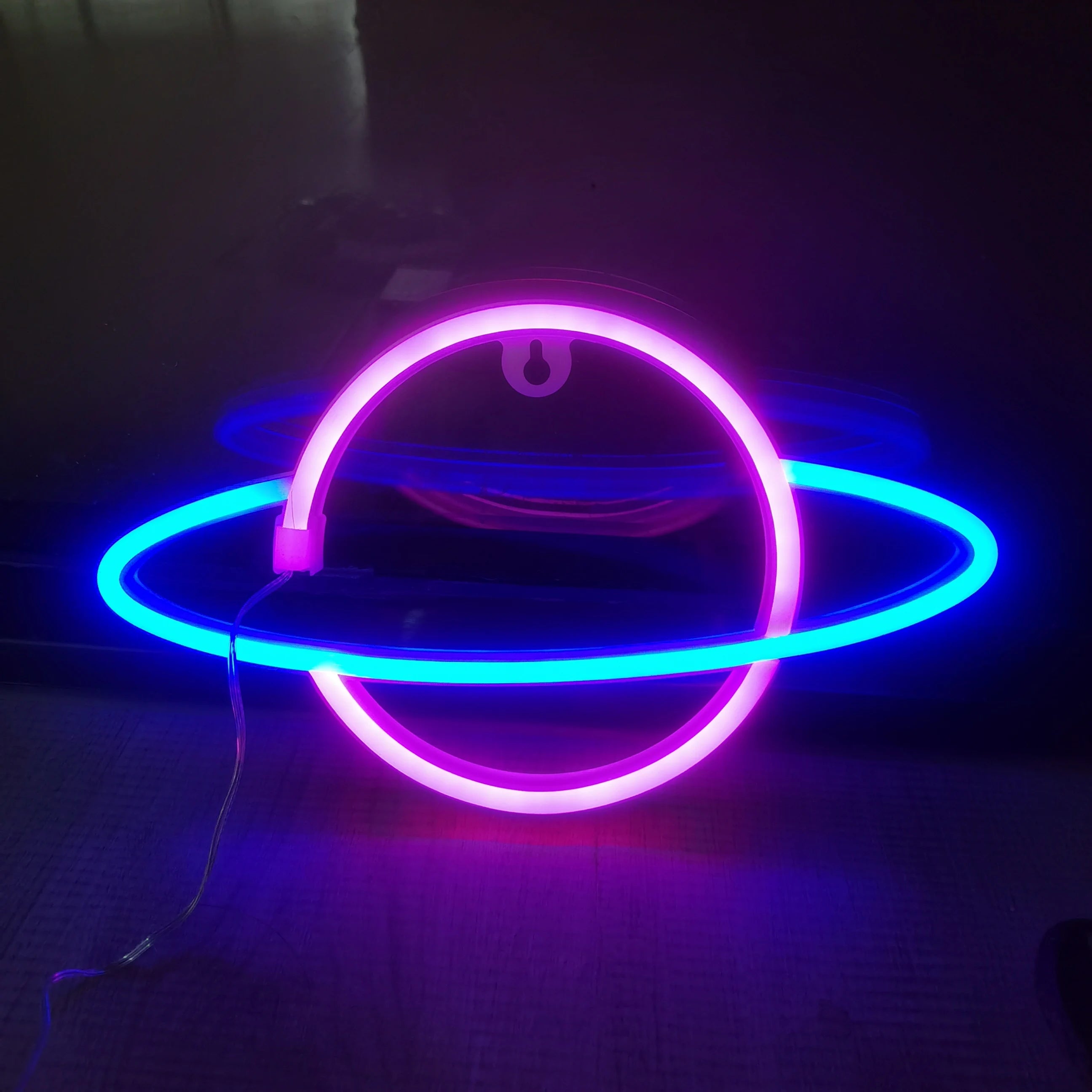 Luz Neón LED Decorativa – 29 Diseños Modernos | USB/Batería | Ideal para Cuartos, Gaming, Fiestas y Regalos
