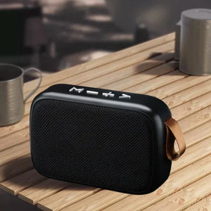 Bocina Bluetooth 5.0 Portátil – Altavoz Inalámbrico Estéreo con Sonido 3D, Tarjeta TF, Radio FM y Diseño Compacto