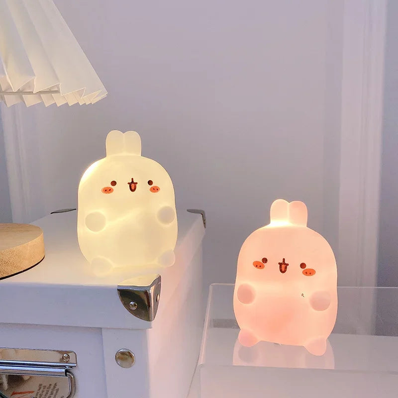 Luz Nocturna Conejito LED – Lámpara Decorativa de Mesa sin Cable | Atmosfera Suave para Dormitorio o Regalo Especial