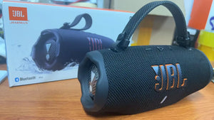 Bocina JBL Charge 6 Bluetooth | Sonido Estéreo con Bajos Potentes, Resistente al Agua IPX7, Portátil para Exteriores