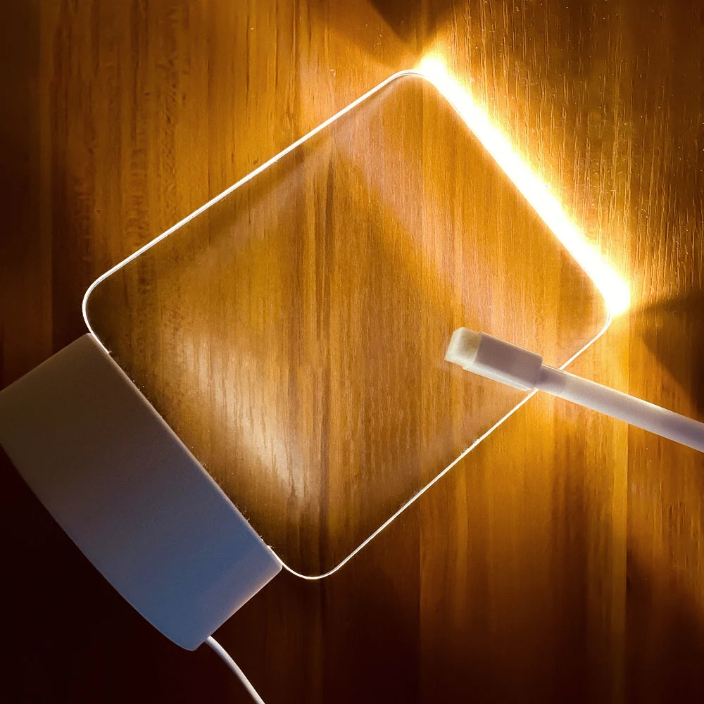 Lámpara LED de Acrílico con Mensajes – Tablero de Notas Luminoso USB con Pluma